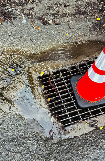 https://blockeddrainswilletton.com.au/uploads/2025/07/stormwater-drains-60987.jpg